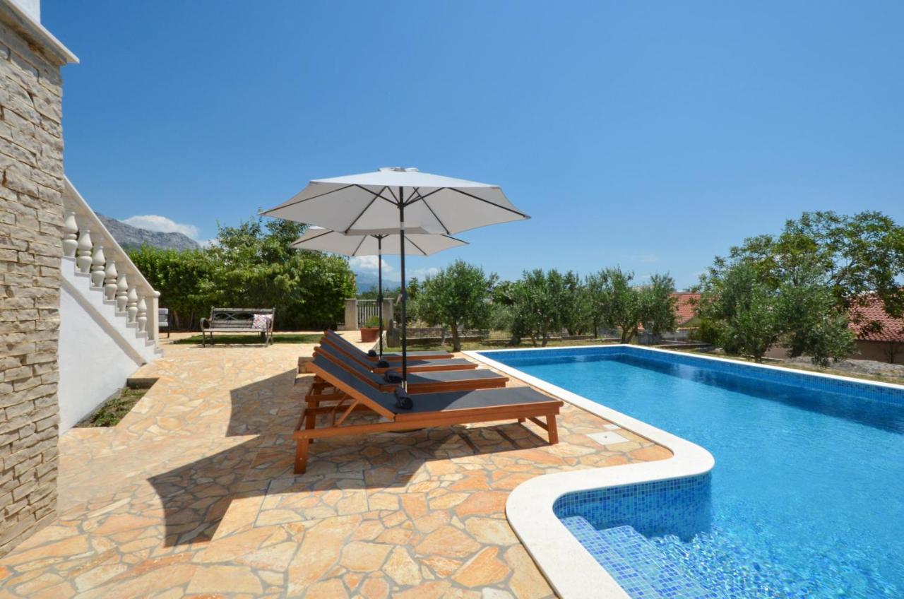Holiday Home Nevera Kaštela Extérieur photo