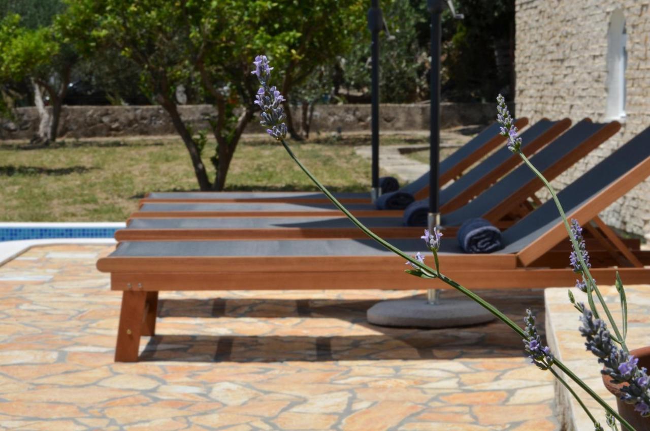 Holiday Home Nevera Kaštela Extérieur photo